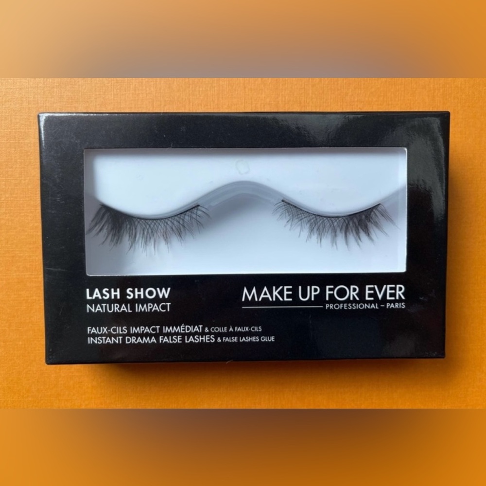 NEW Make Up Forever Lashes N-403
